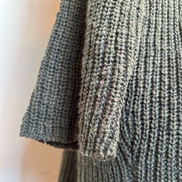 ABS Allen Schwartz Woman’s Large Long-Sleeve Zip-Up Green Knit Pull-Over Sweater - Picture 6 of 9